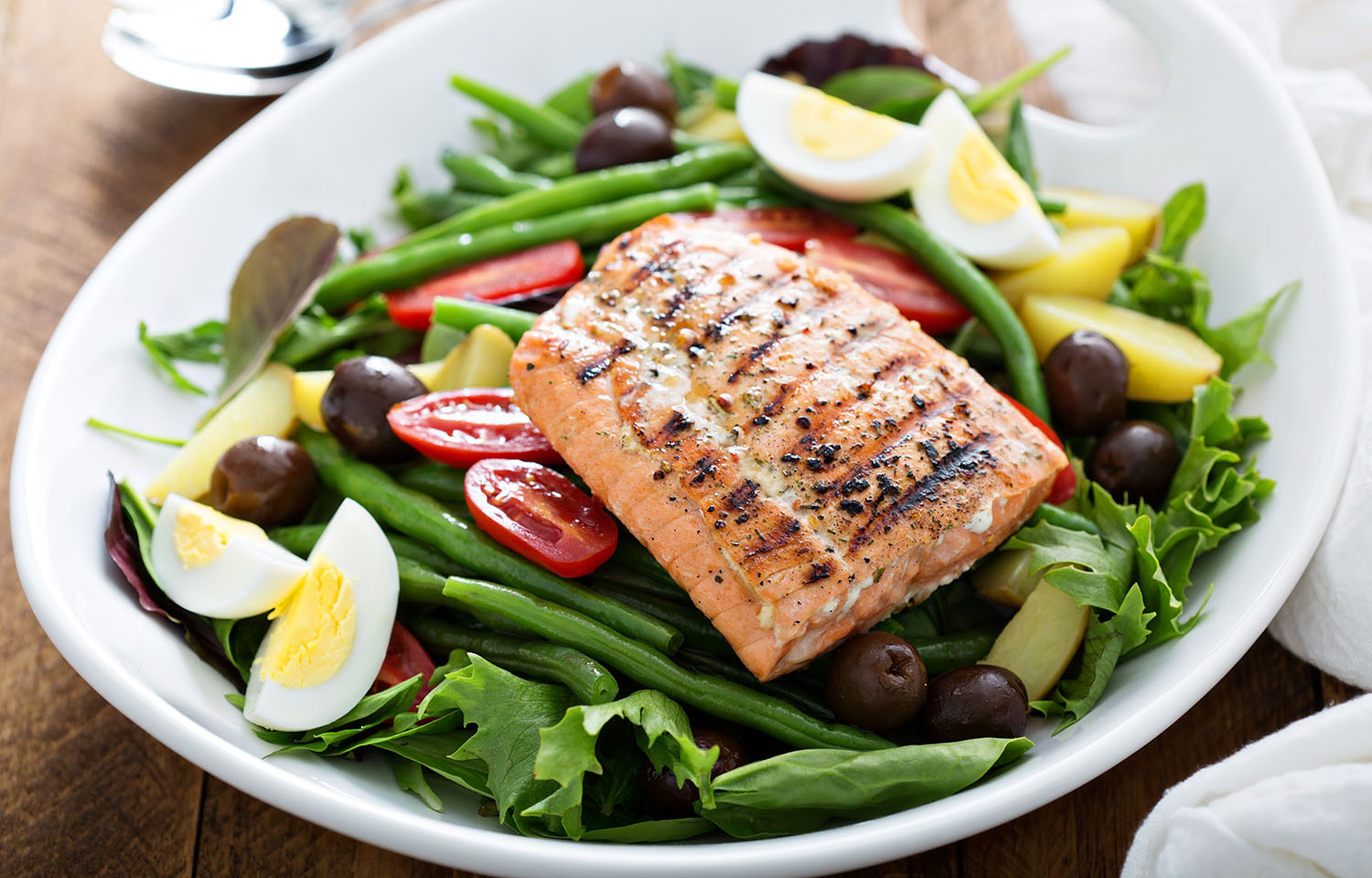 Atlantic Salmon Nicoise SaladGeorge Foreman Grills