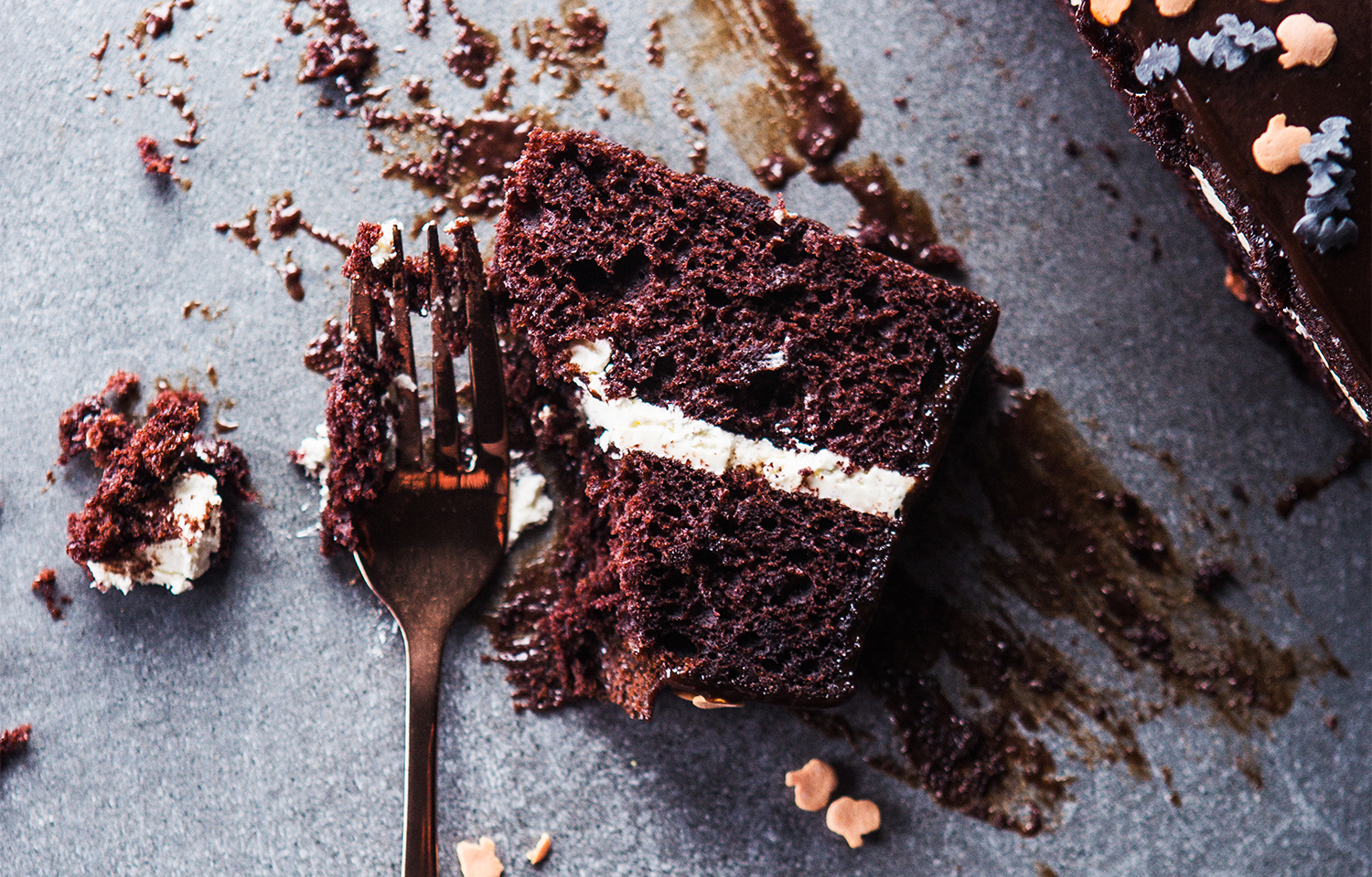 The Ultimate Devil's Food Cake Recipe - Erren's Kitchen