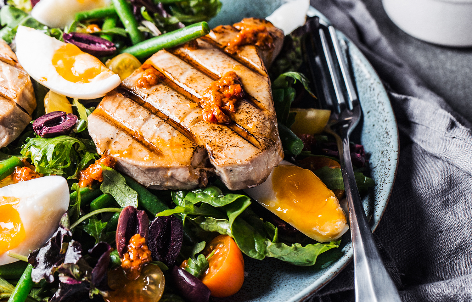 Tuna steak 2024 salad recipe